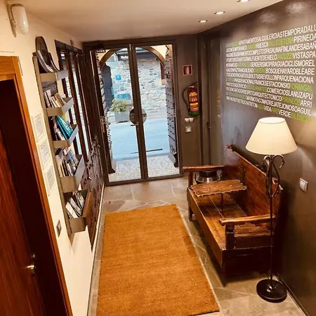 Apartament Casa Pixurri En Compuesta De 5 Turisticos En Casona Pirenaica, A 10 Minutos De Estaciones De Esqui De Formigal-panticosa *
