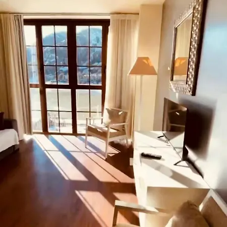 Casa Pixurri En Compuesta De 5 Turisticos En Casona Pirenaica, A 10 Minutos De Estaciones De Esqui De Formigal-panticosa