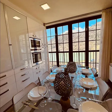 Casa Pixurri En Compuesta De 5 Turisticos En Casona Pirenaica, A 10 Minutos De Estaciones De Esqui De Formigal-panticosa *