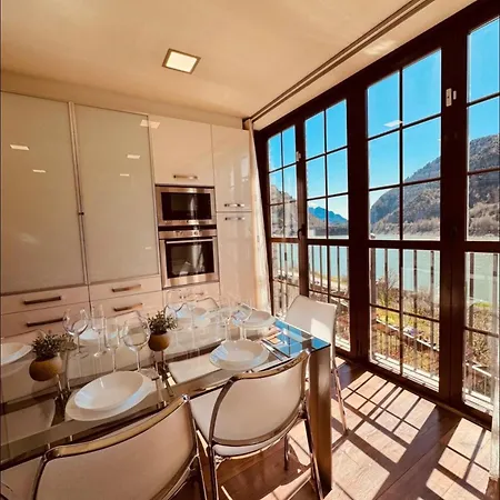 Casa Pixurri En Compuesta De 5 Turisticos En Casona Pirenaica, A 10 Minutos De Estaciones De Esqui De Formigal-panticosa Appartement Lanuza